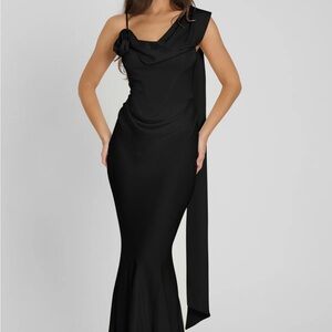 NWT Leau Celine Gown Black